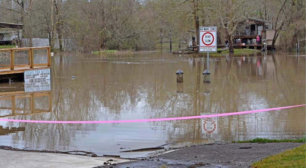 Louisiana in struggle vs. nature as rivers flood, break 1983 records ...