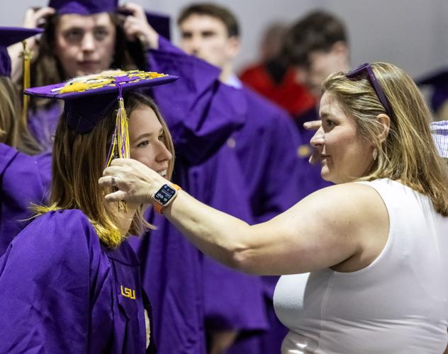 BR.lsugrad.adv_8982 MJ.JPG