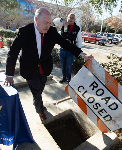 ACA.campaignfinance.adv.555