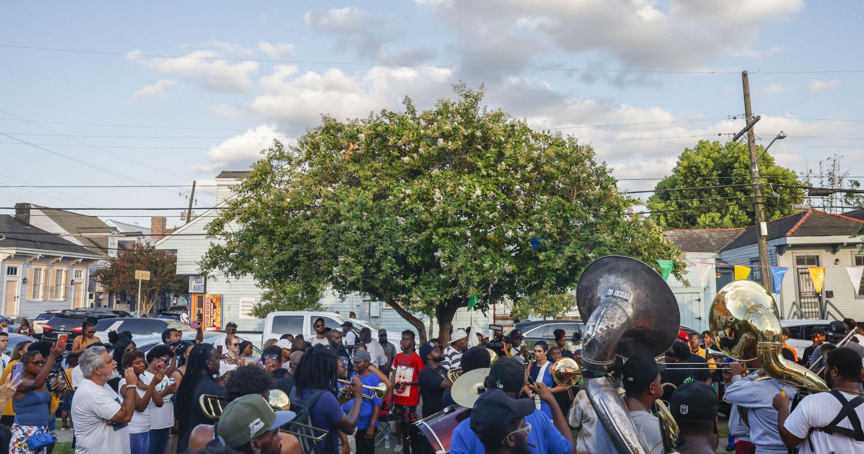 Revell Andrews gunned down while helping friends | Opinion - Vimarsana News