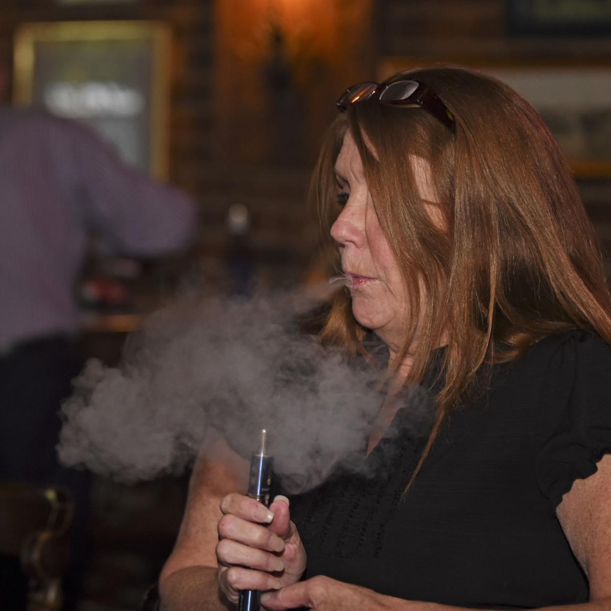 Baton Rouge smoking ban now in effect; here's where you can, can't light up