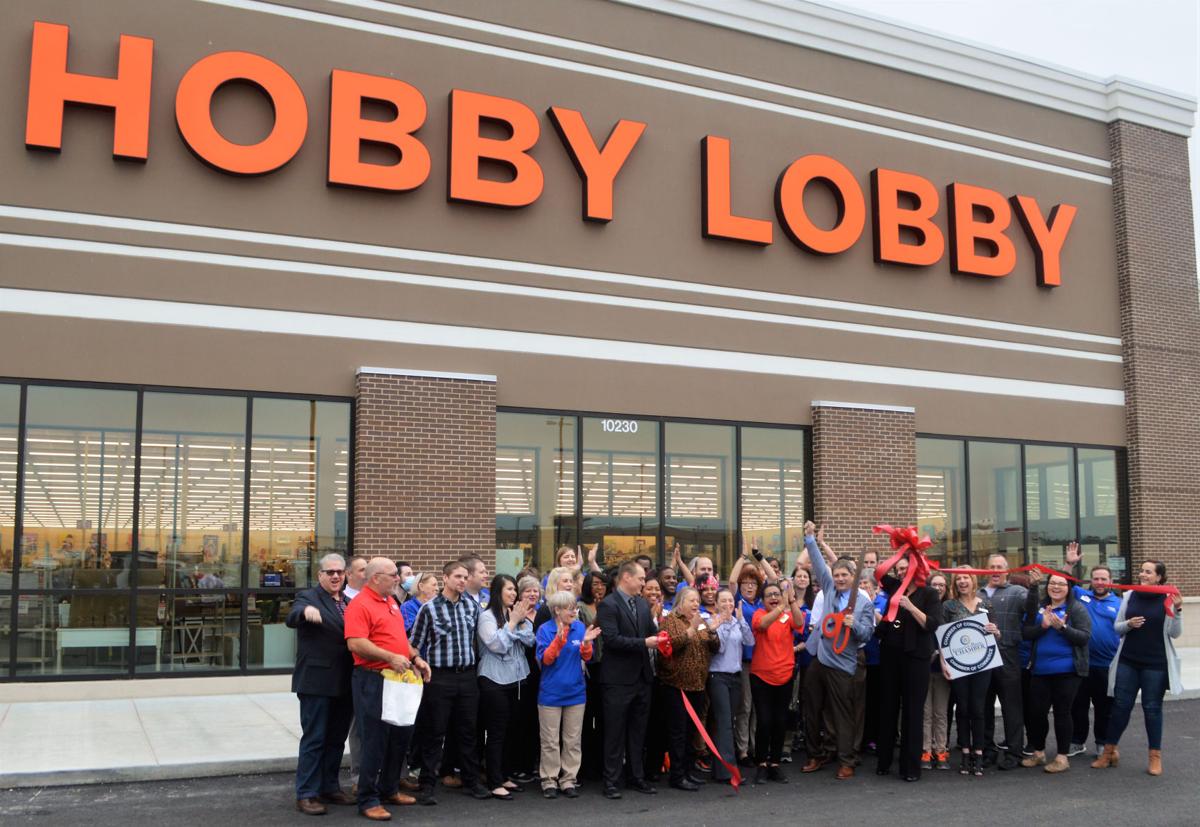 Hobby Lobby opens new store in Denham Springs, closing O'Neal location