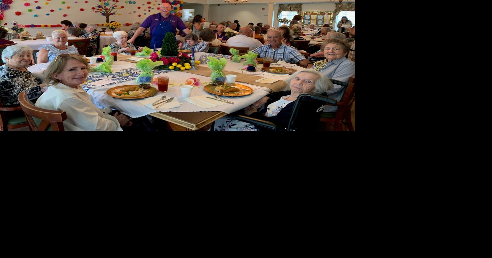 Zachary mayor serves Mother's Day meal to residents of Oakwood Assisted