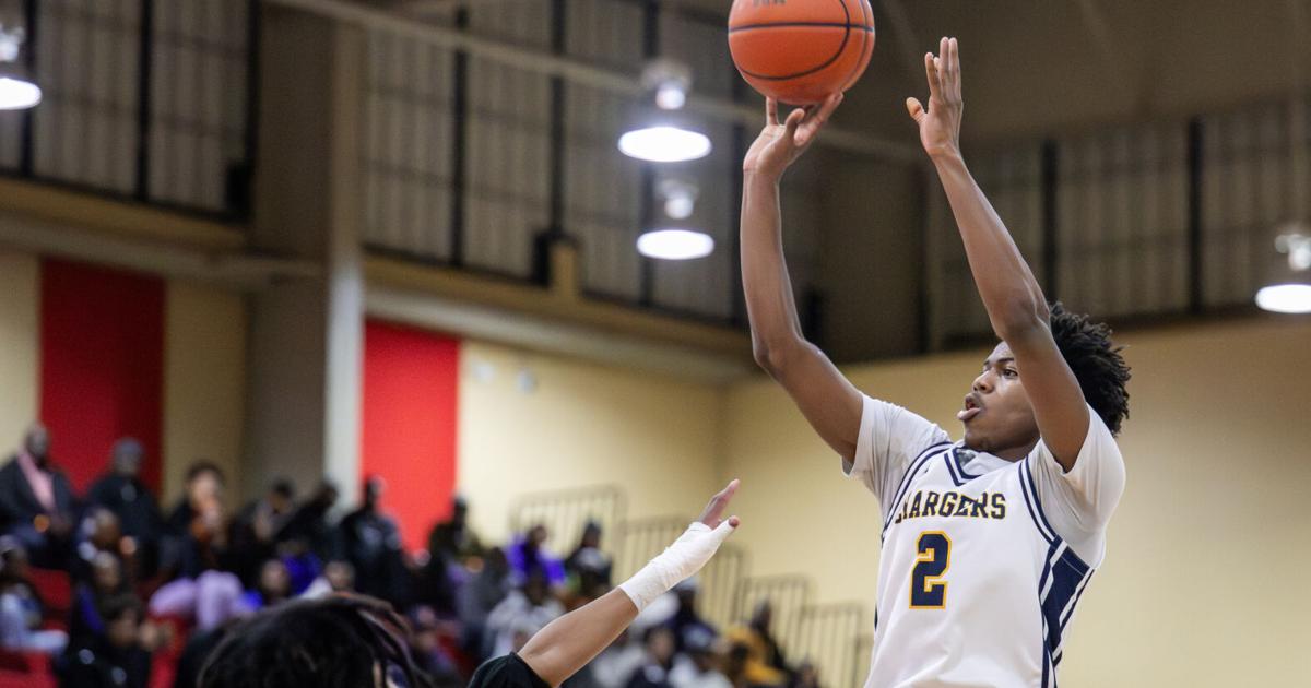 Baton Rouge Athletes Named to LSWA Class 3A All-State Basketball Team
