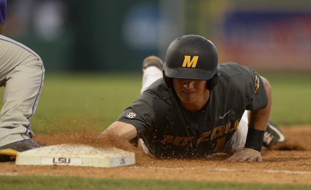 Look who’s back: Pitcher Alex Lange leads LSU to an 8-2 series-clinching win over Missouri _lowres
