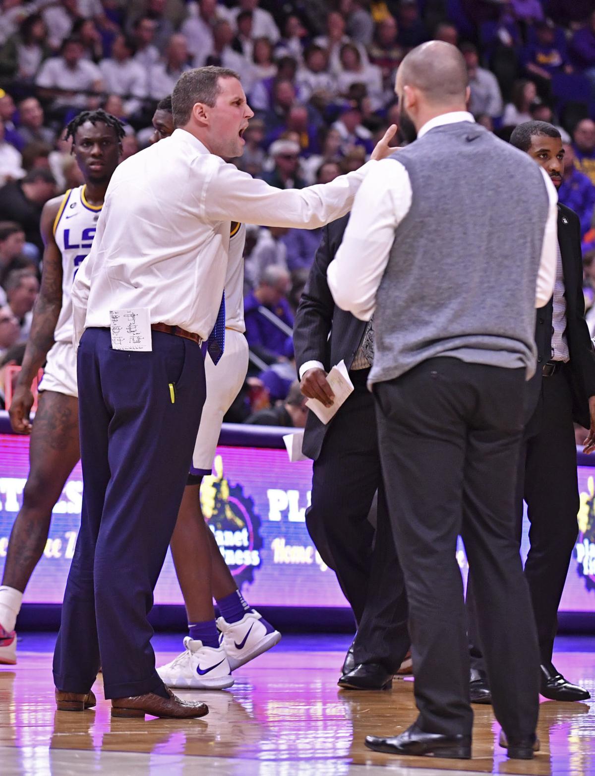 lsuauburnbasketball.021019 HS 1668.JPG
