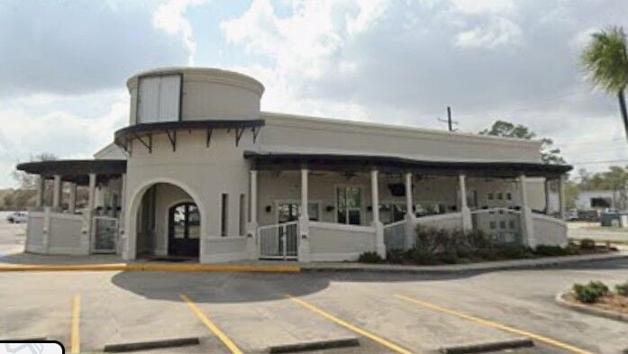 theadvocate.com - Adam Daigle - A chain restaurant has bought the old Drago's building. Here's what we know.