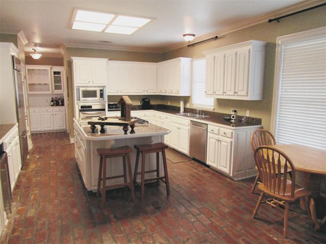 Tradition and Style in Goodwood Estates Real Estate