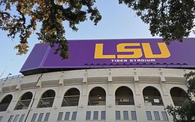 BR.lsuathletics.adv HS 015.JPG