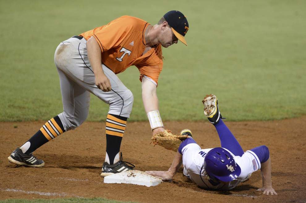 LSU baseball postgame: LSU defeats Tennessee 8-7 _lowres