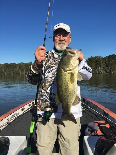 It's bass, sac-a-lait time; bigger fish come from summer's depths in fall, Louisiana Outdoors