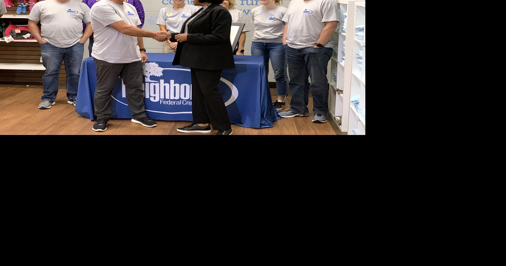 Neighbors Federal Credit Union employees perform community service