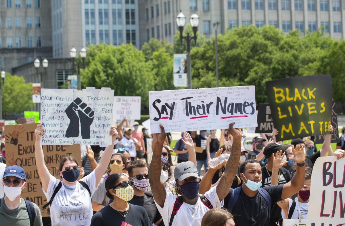 114 Protest Signs Ideas Black Lives Matter Simple Iphone Wallpaper Ideas Inspired By Black In 2020 Black Lives Matter Protest Protest Signs Black Lives Matter