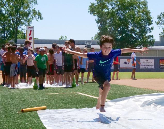 Zachary High coach hosts summer baseball camp Zachary