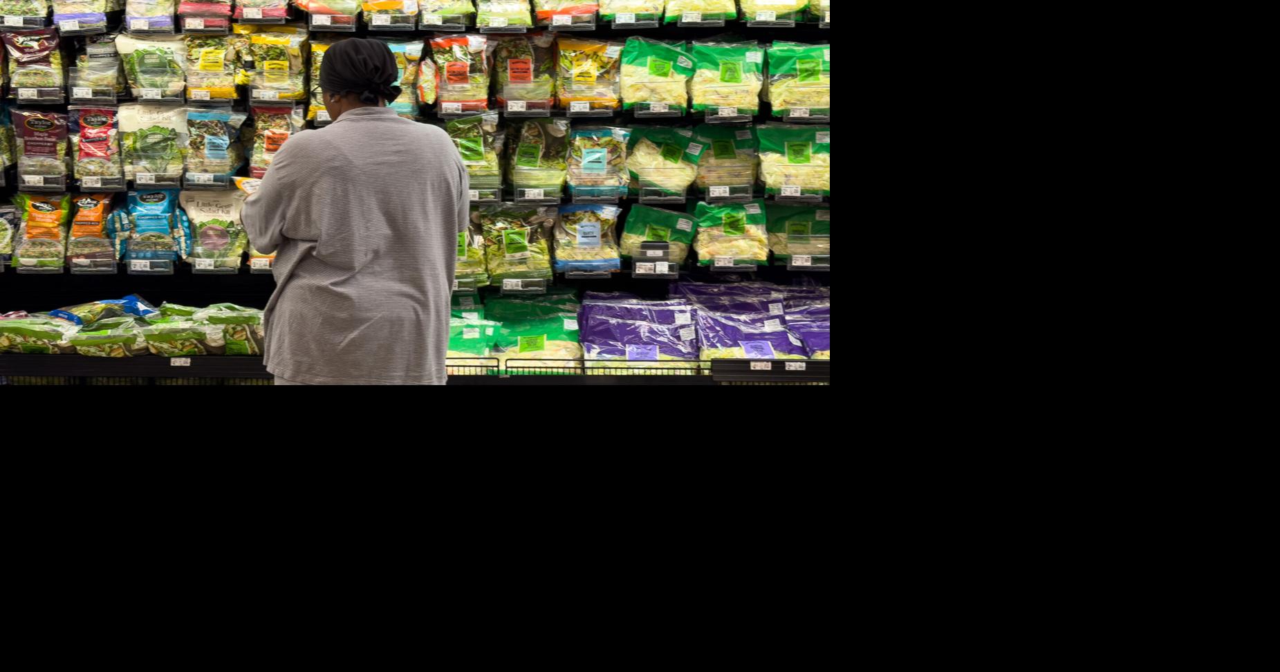 Louisiana restaurants, grocers respond to outbreak linked to contaminated lettuce