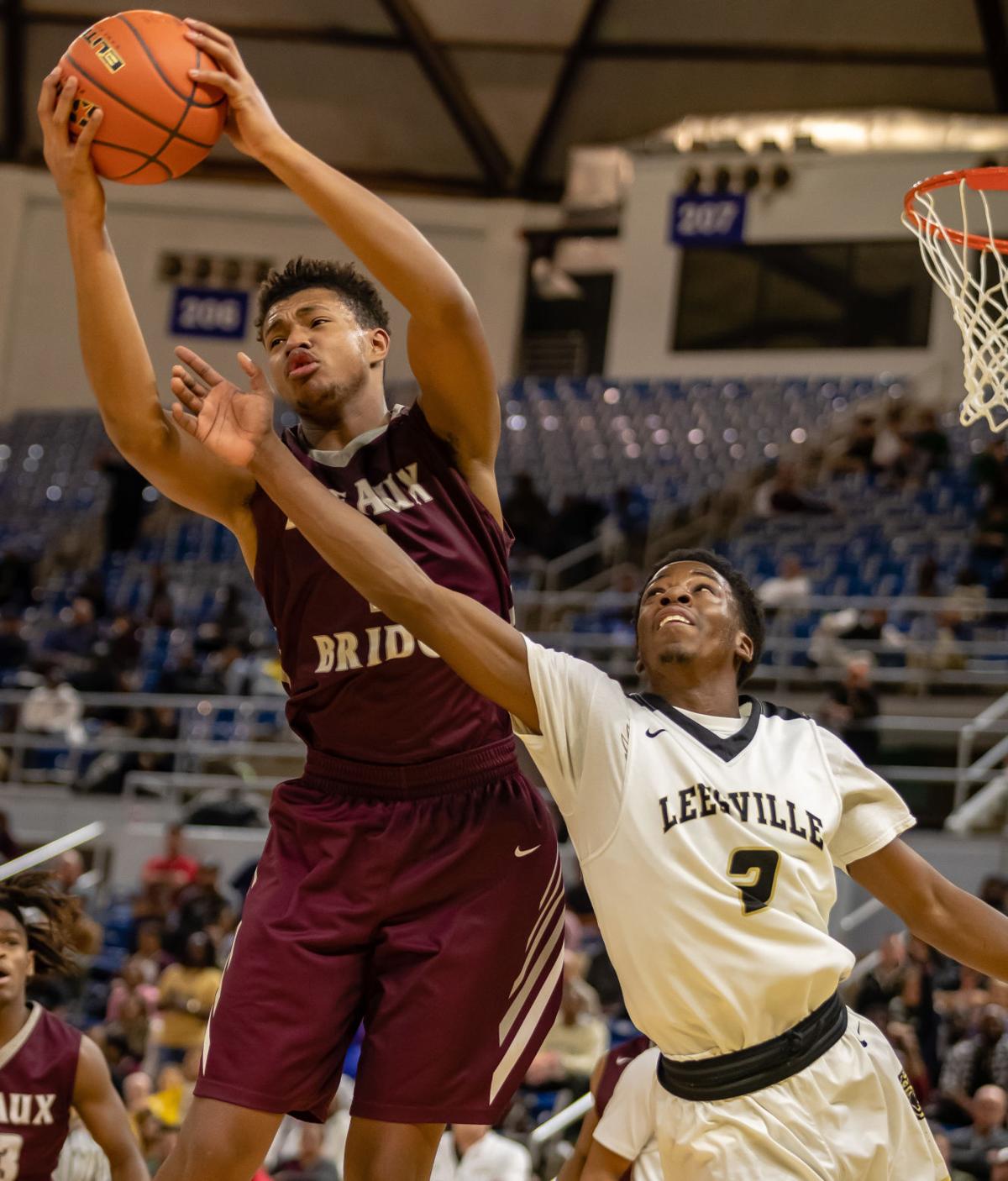 Breaux Bridge Smothers Leesville Advancing To First State Final