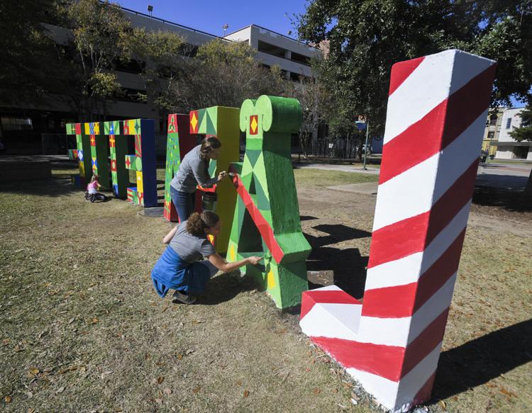 Lafayette holiday tree lighting, Sonic Christmas Parade should warm the