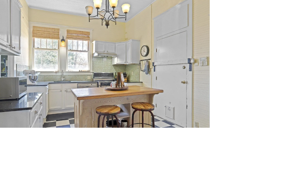 2122 Govt., kitchen.png