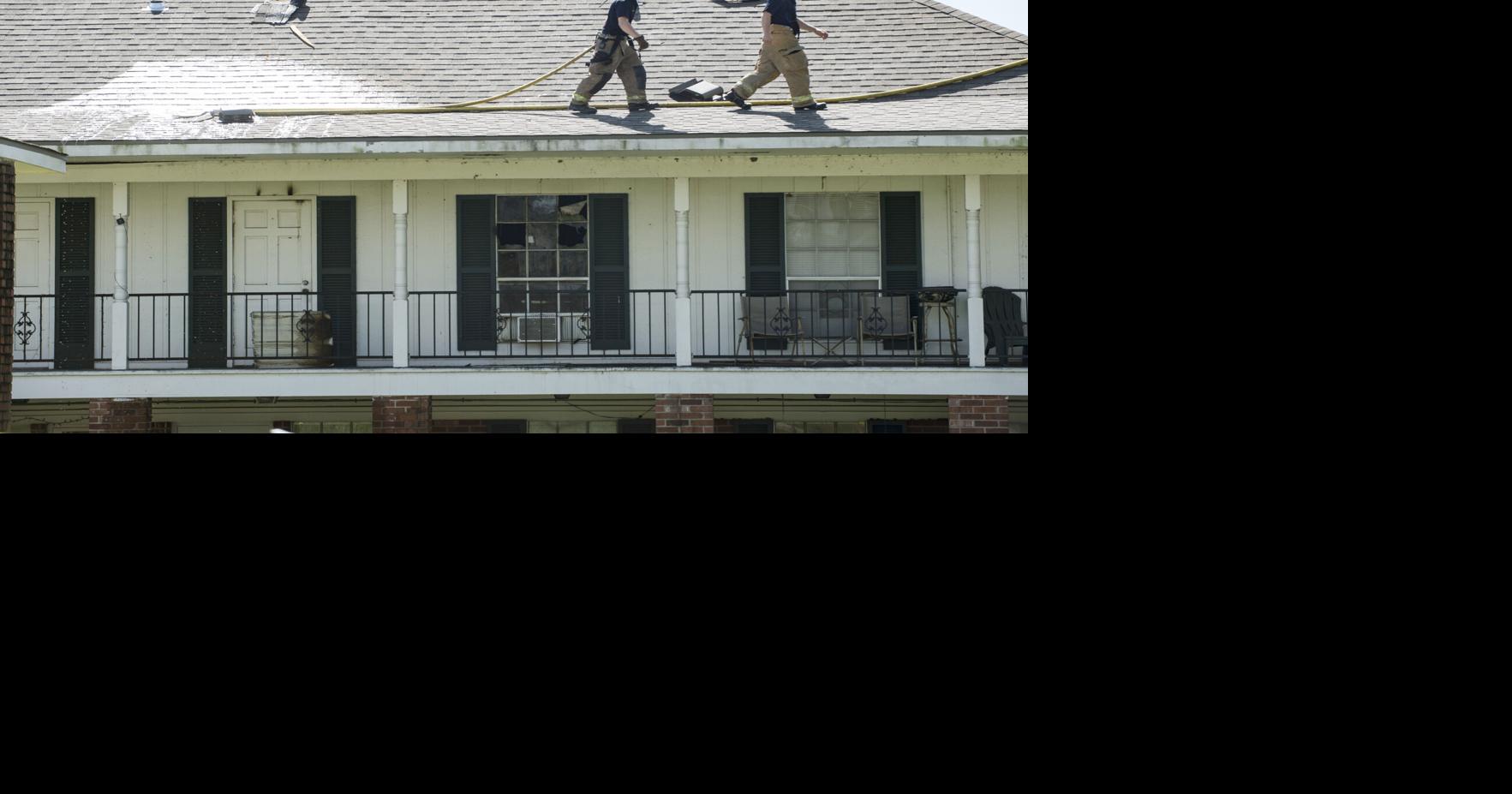 Lafayette apartment fire starts in bedroom, damages five units | Crime ...