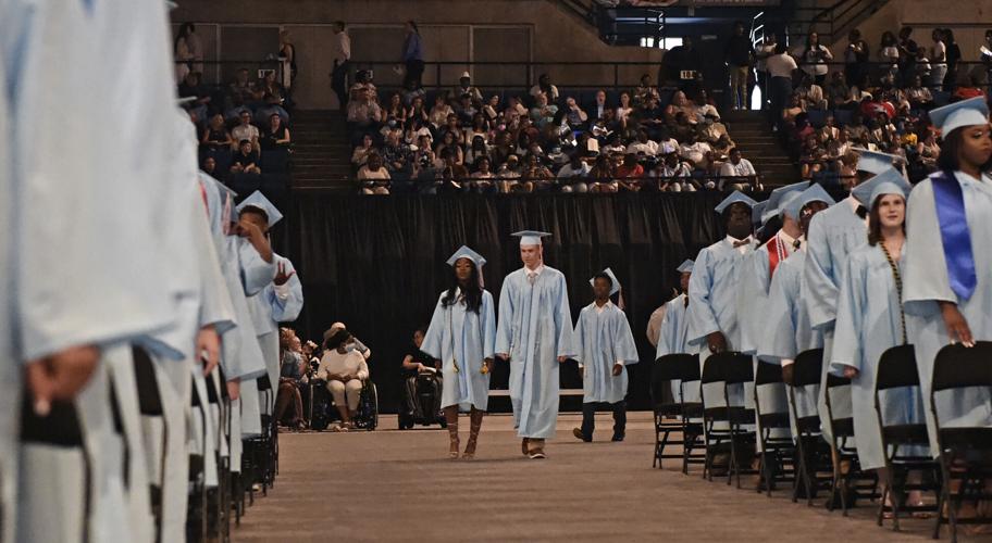 Zachary High Class of 2022 travel to Baton Rouge for graduation