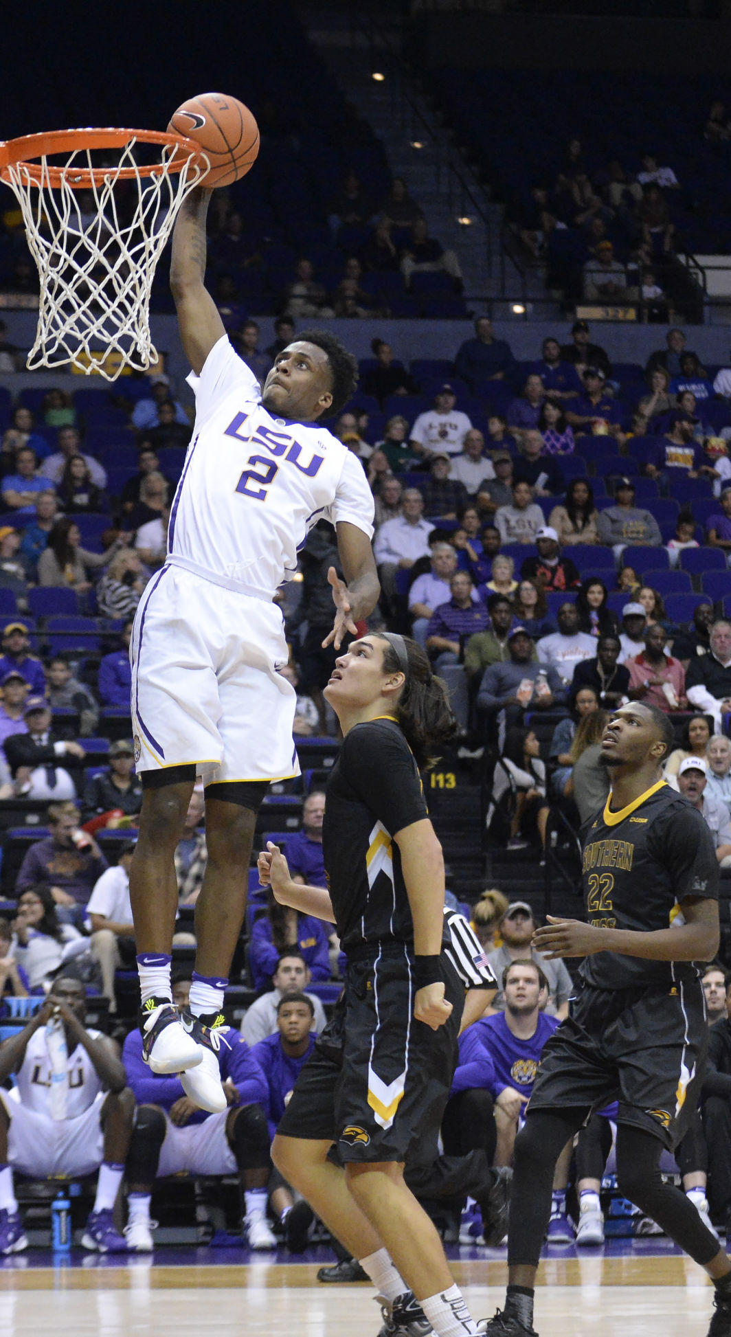 ExLSU basketball player Antonio Blakeney hires agent; Craig Victor