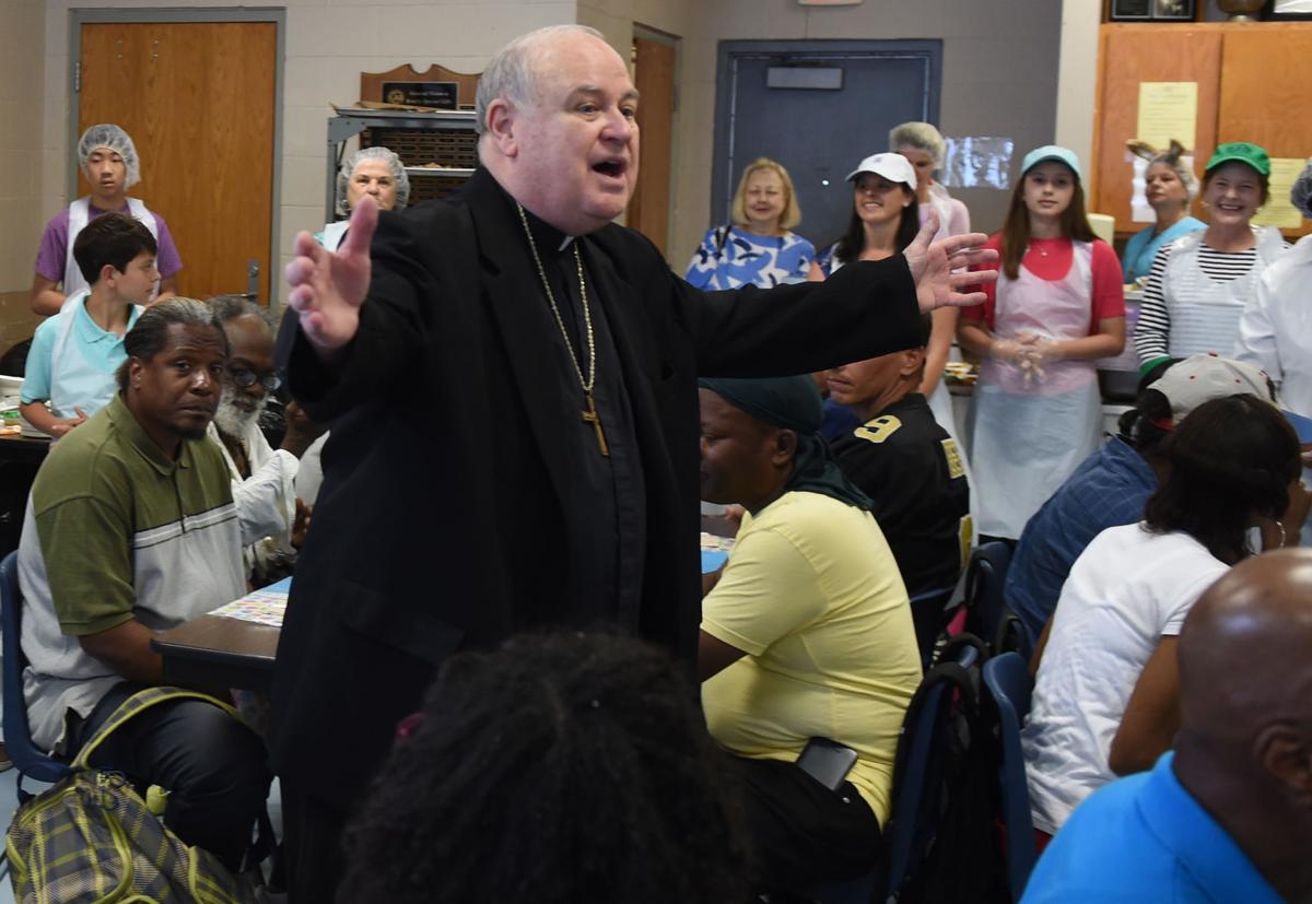 BR.eastermeal.041717037.jpg