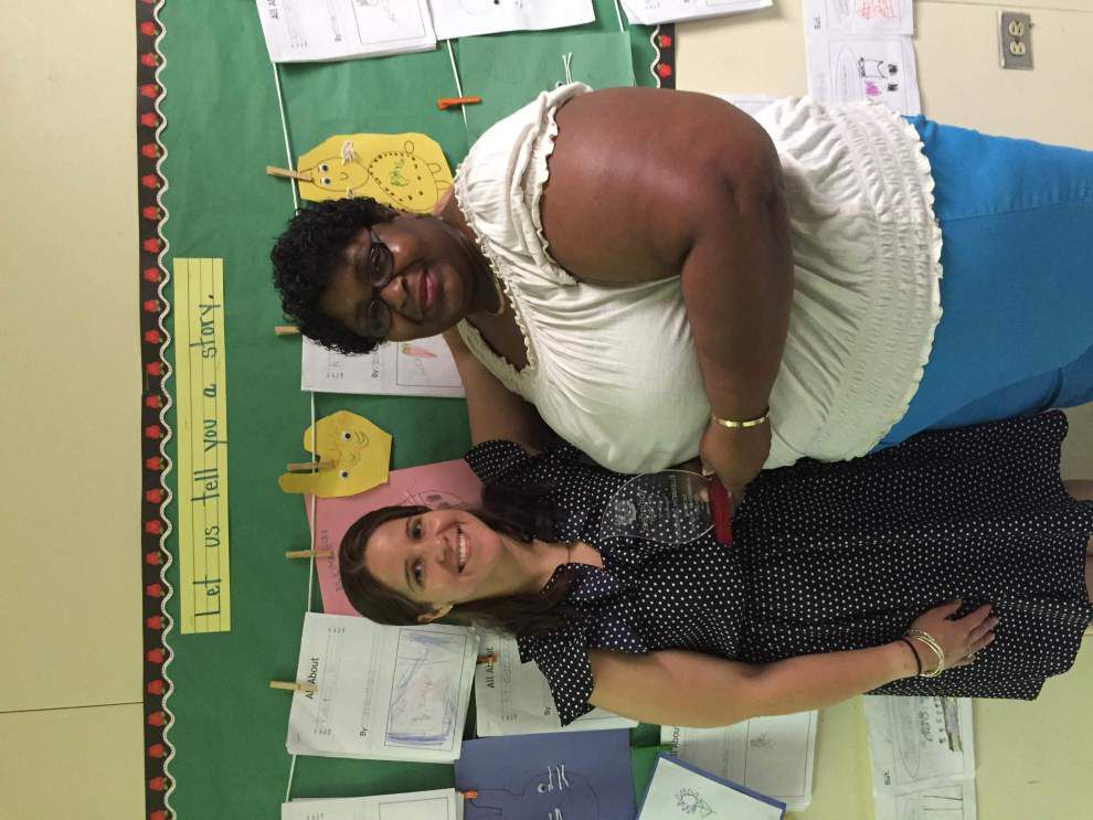 Jackson Elementary School recognizes Tina Johnson as its Volunteer of the Year _lowres