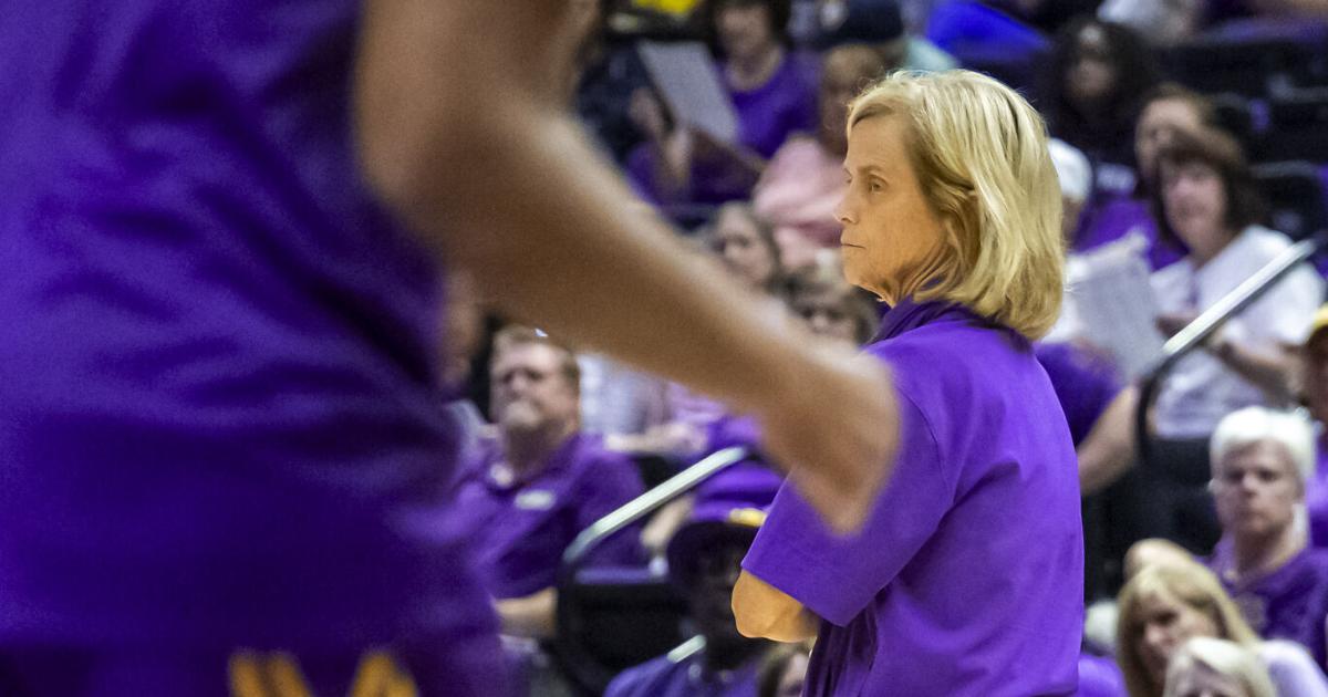 Kim Mulkey doesn’t think her new LSU team is as deep as her last one ...