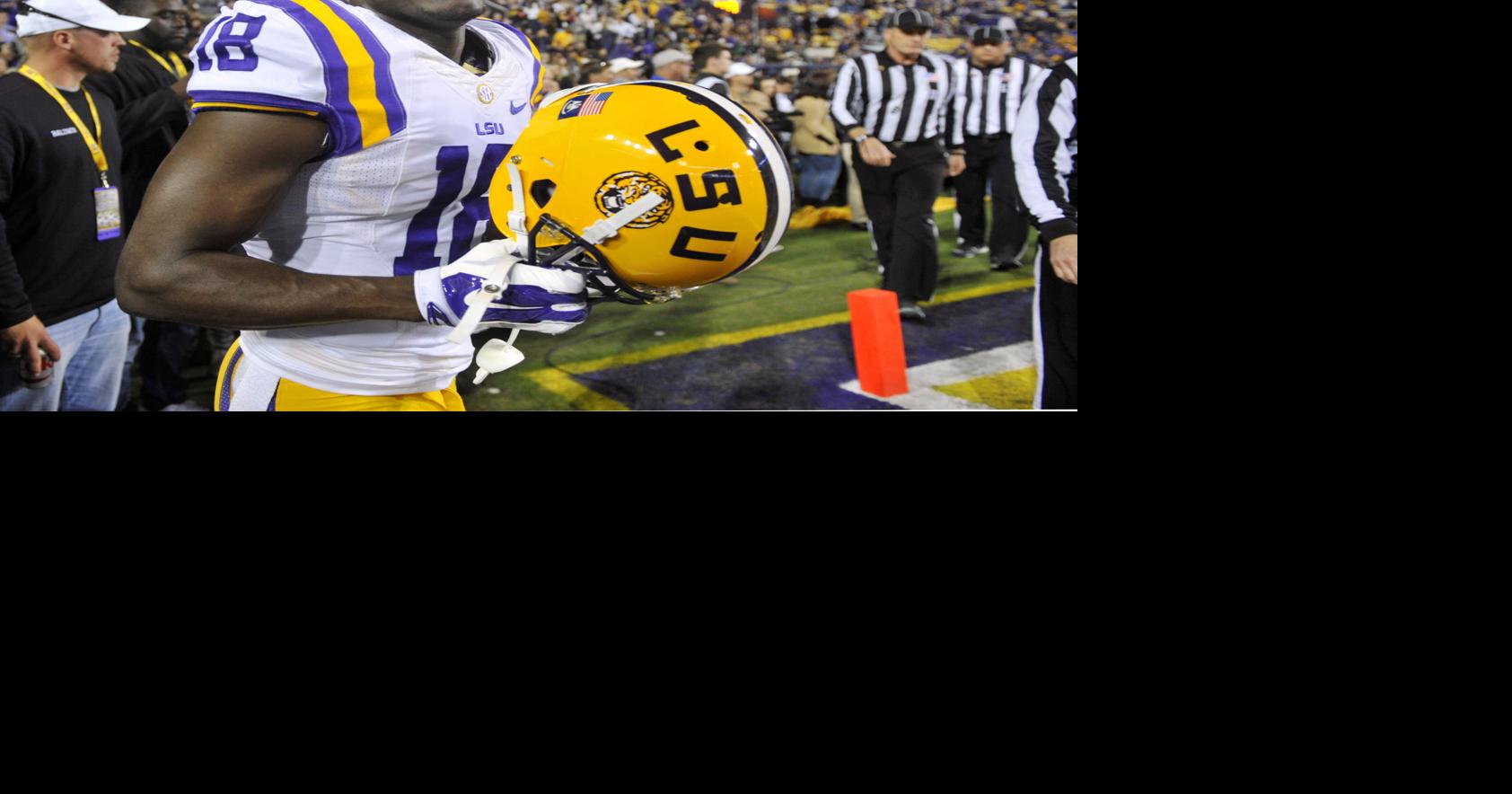 Tre'Davious White LSU Tigers Unsigned White Jersey Returning Punt for  Touchdown Photograph
