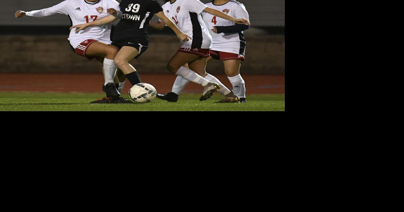 Check out updated high school soccer scores, pairings High School