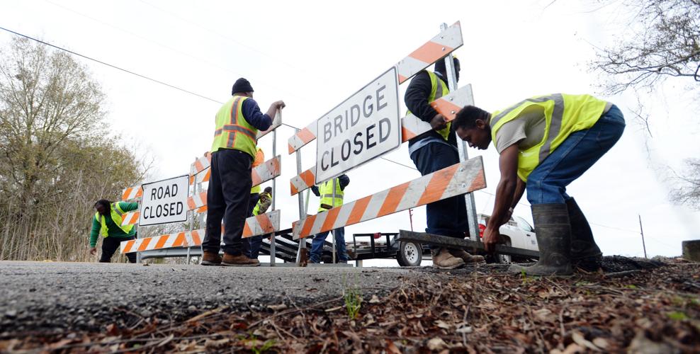 Gallet Road bridge near Lafayette and Vermilion Parish line closed due