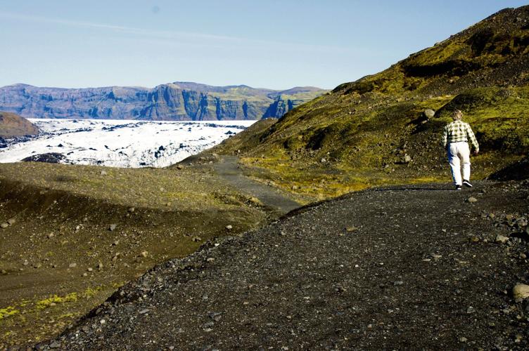 Sky Lagoon vs Blue Lagoon: and we're not sitting on the fence — Walk My  World