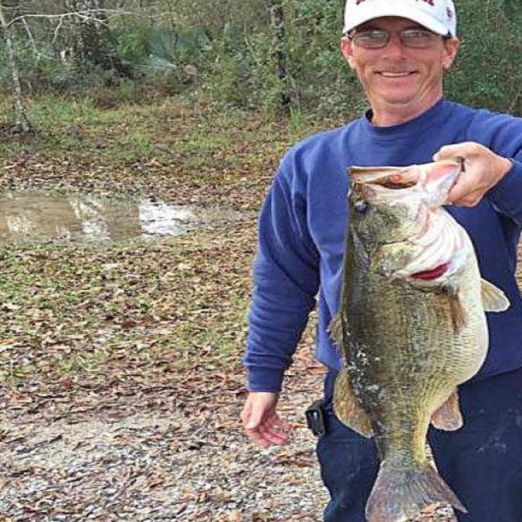 Secret lunker bass bait: pink marshmallow, Louisiana Outdoors