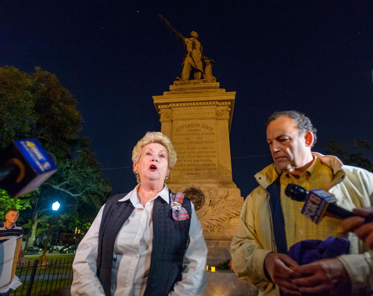 NO.monuments.042417.008.JPG