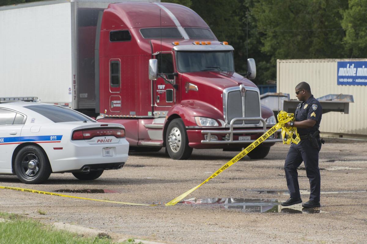 Tennessee truck driver shot to death in Baton Rouge just doing job he