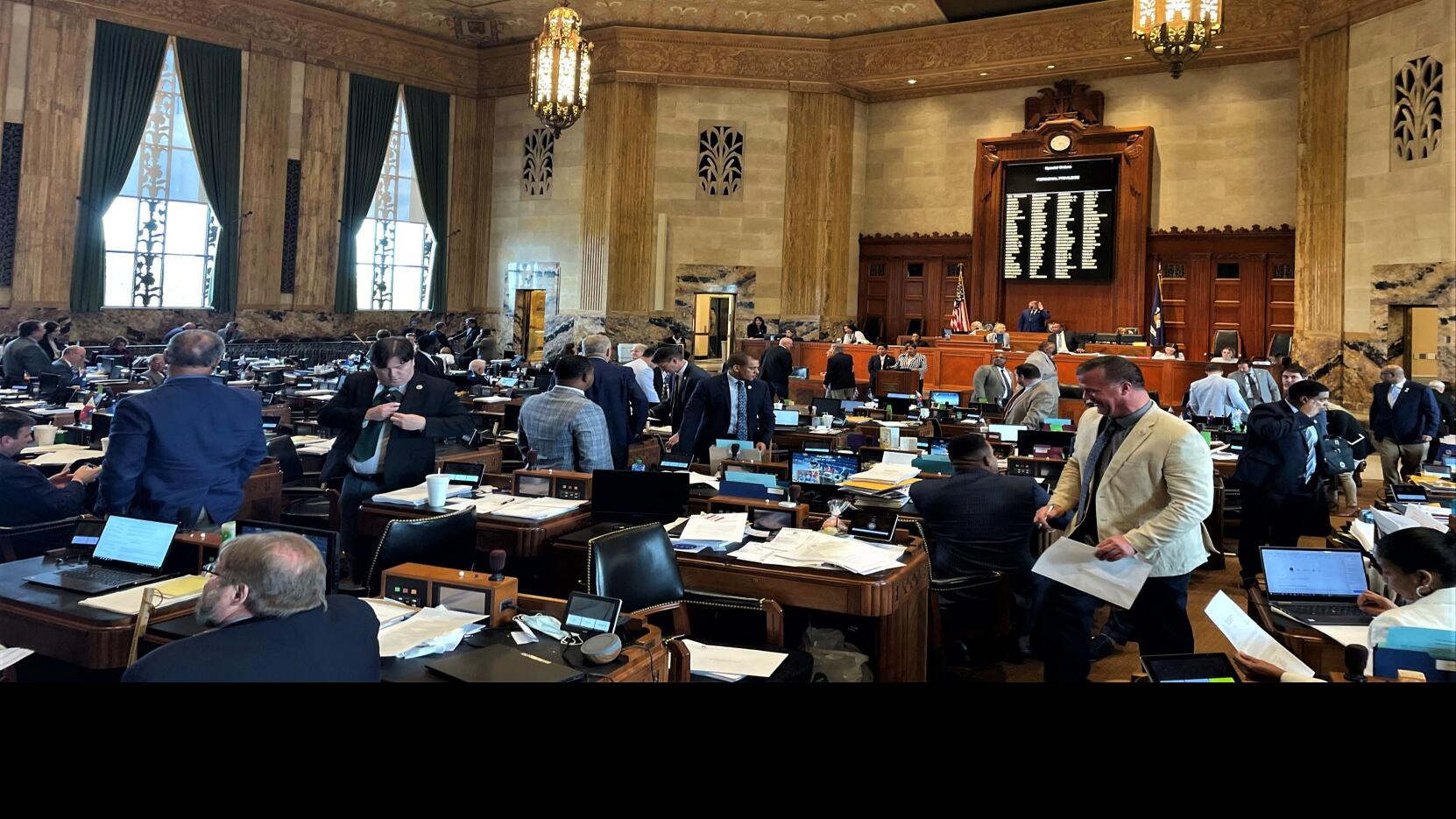 $38.6 billion budget clears House; includes $1,500 teacher pay hikes |  Legislature | theadvocate.com