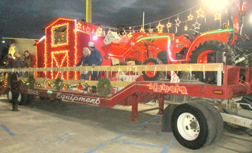 Hammond Christmas parade brought Santa and snow to area streets