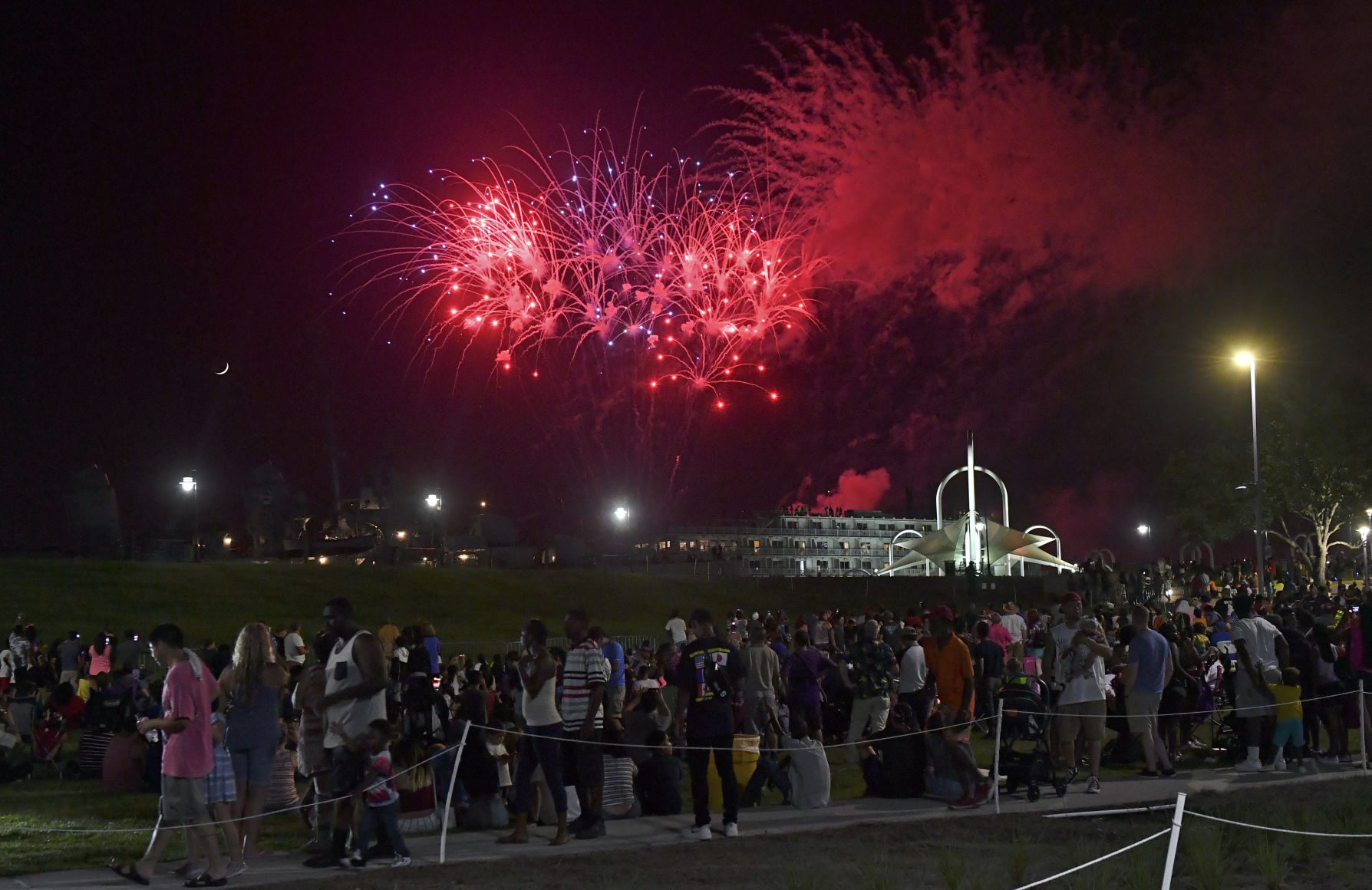 Photos Fireworks, music and more 4th of July celebrations in downtown