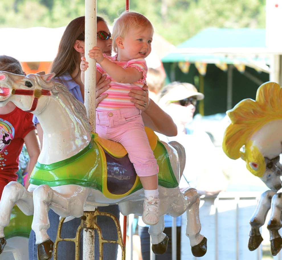 Immaculate Conception Church hosts annual fair _lowres