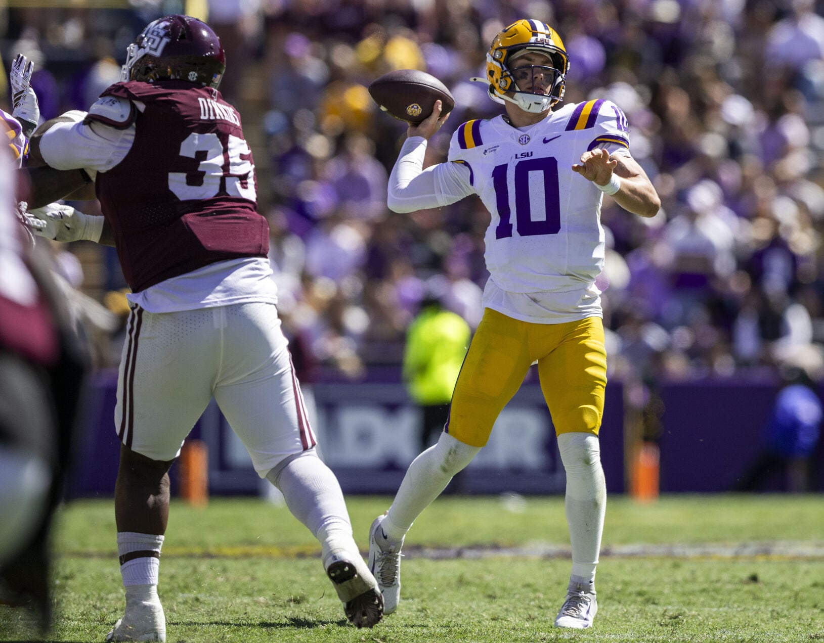 NO.lsumissstate.101826_888 MJ.JPG