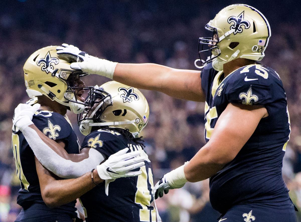 Report Saints Ol Andrus Peat Had Hand Surgery In Week