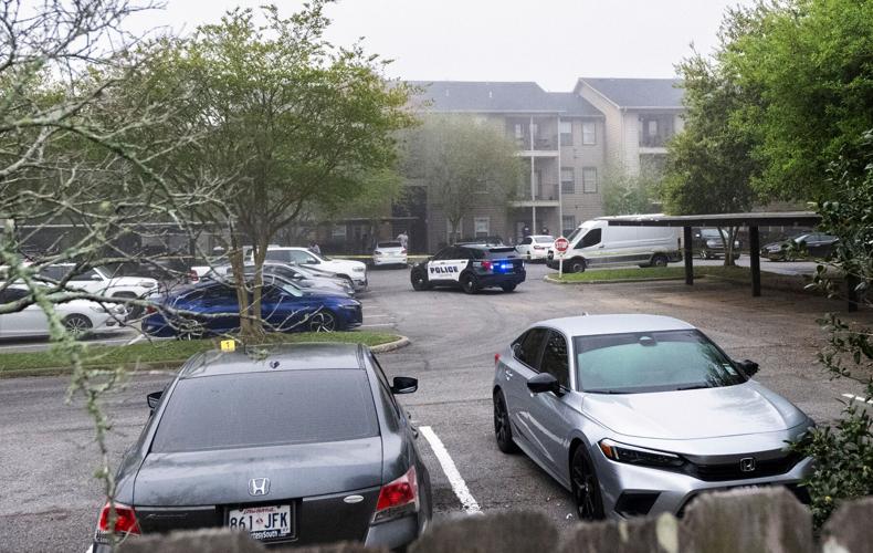 Franklin man found dead in Lafayette apartment parking lot | News ...