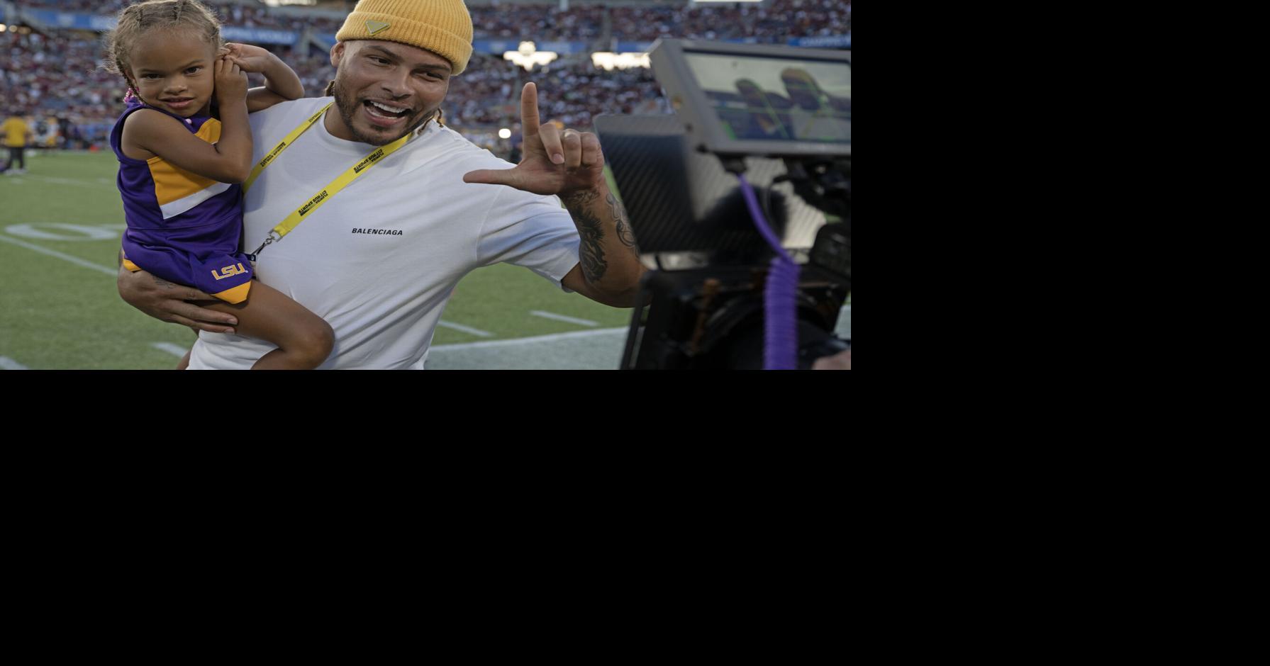 It didn't take long for Tyrann Mathieu to throw his hat in the ring for ...