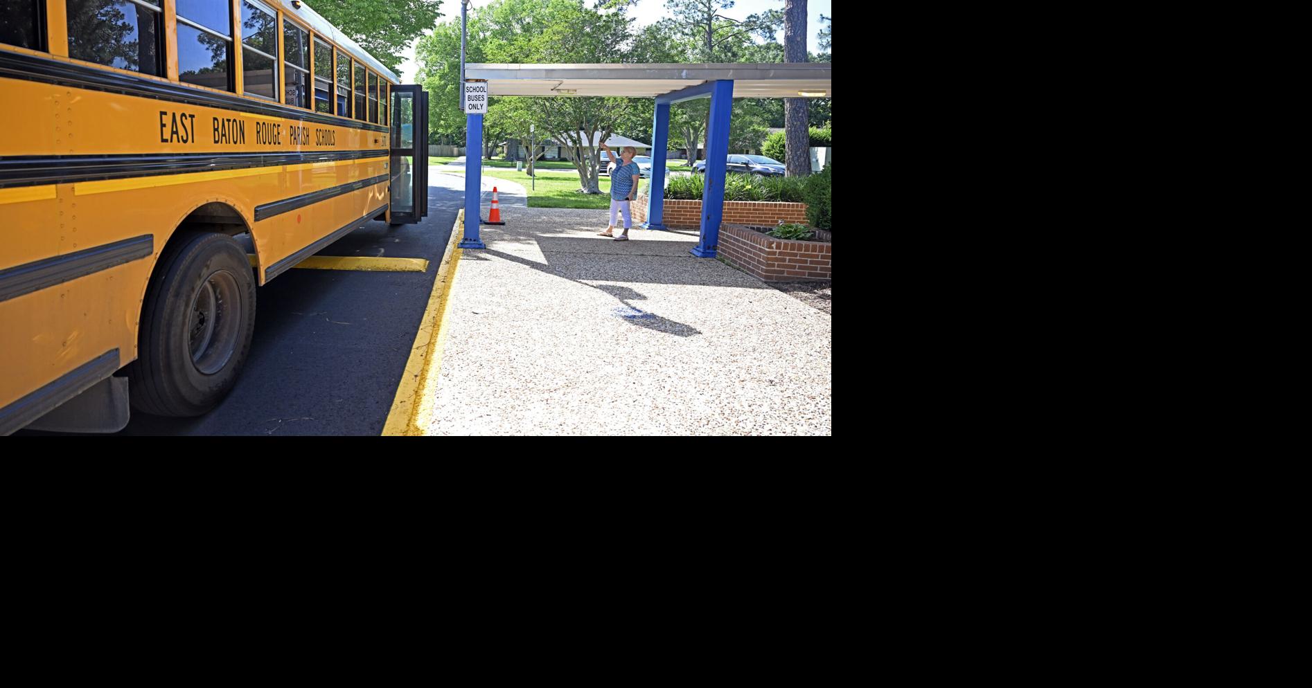 Baton Rouge public schools likely getting new start times. See when, and what time to catch the bus.