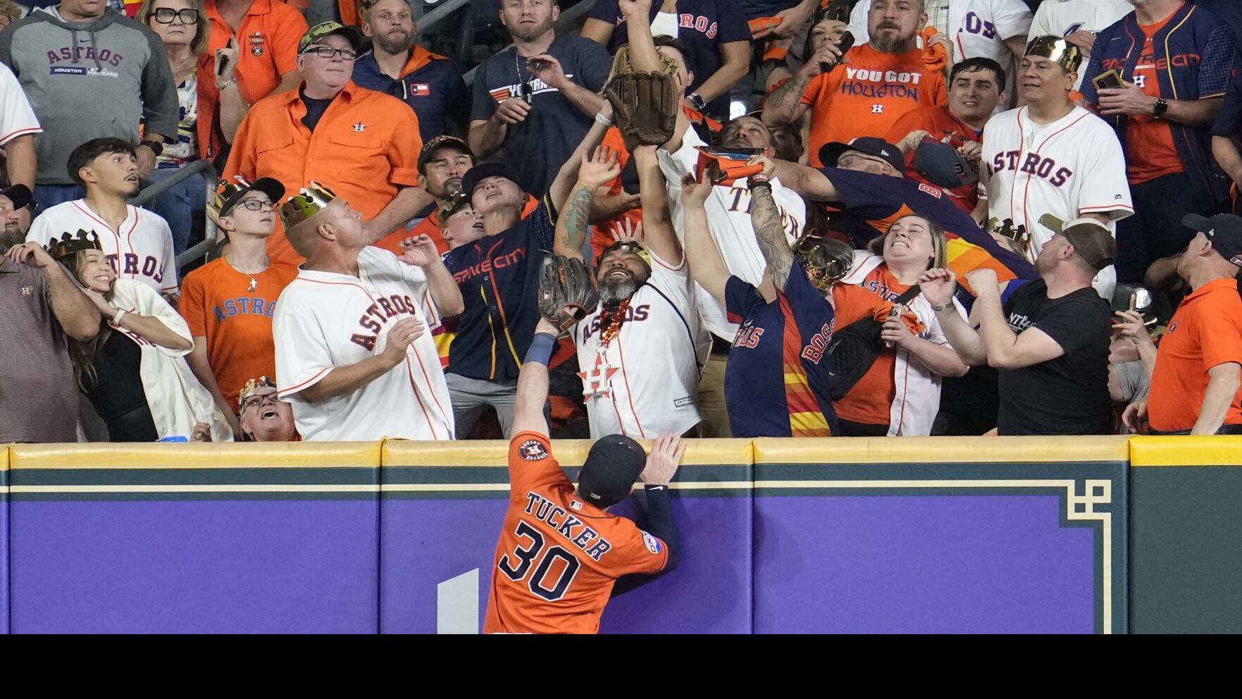 Houston Astros fan captures fight during ALDS Game 1 at Minute