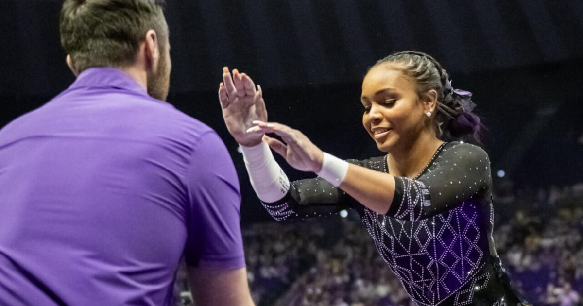 One of LSU’s top gymnasts injured her arm in NCAA regionals ...