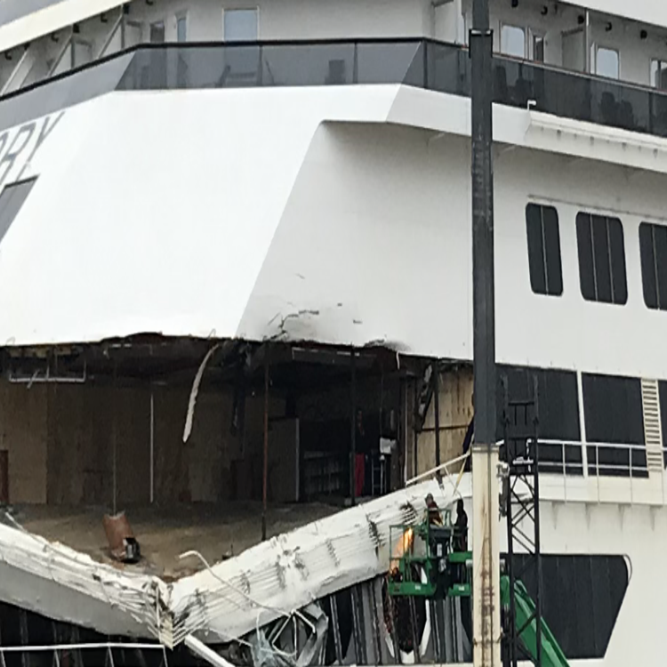 Abbeville Family Among Six Injured In Carnival Cruise Ship Collision News Theadvocate Com