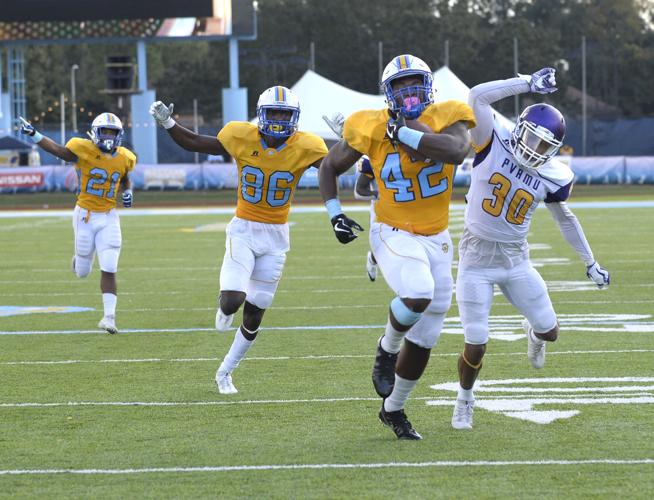 Austin Howard shines in his final home game as Southern holds on for 37 ...