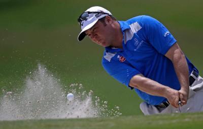Video: Svoboda says putts were falling, leads Zurich Classic _lowres