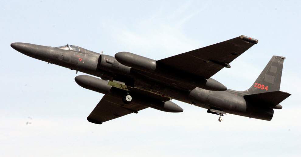 House rebuffs Pentagon on defense spending _lowres
